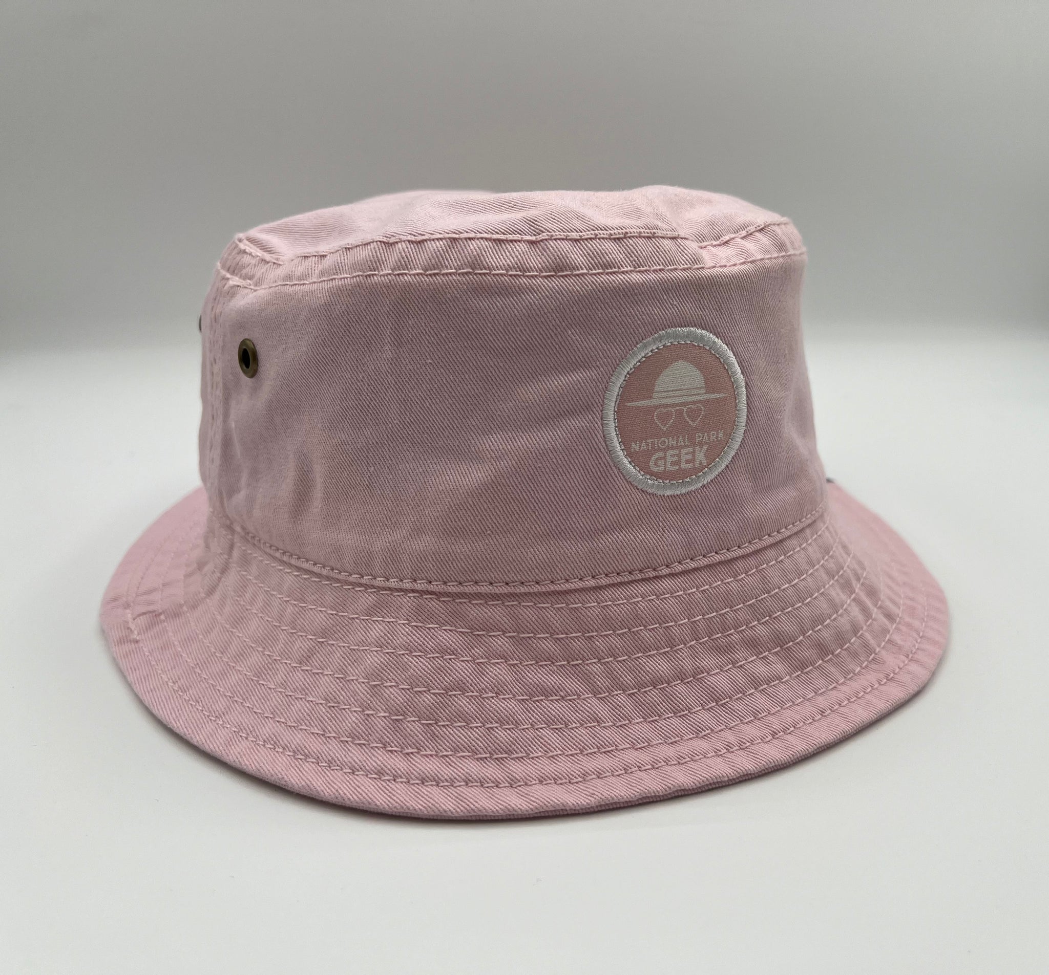Adidas pink bucket hat sales