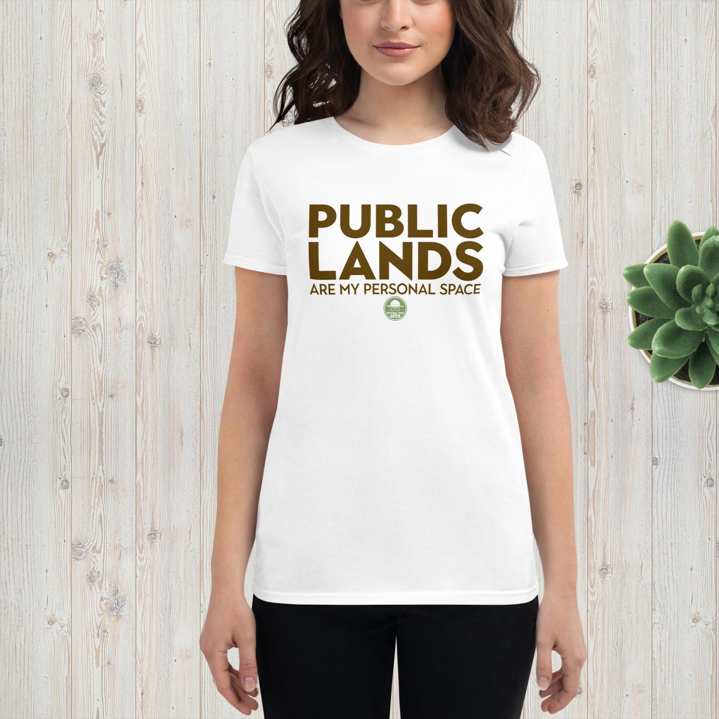Women's short sleeve t-shirt